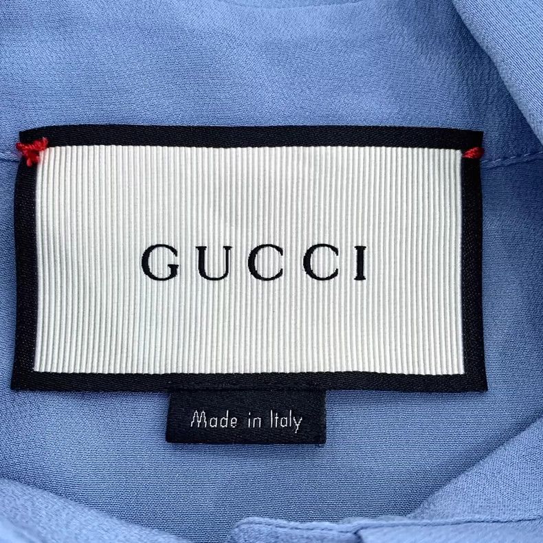 Gucci Blue Ruffle Pearl Button Silk Shirt Size US S / EU 44-46 / 1 - 6 Thumbnail