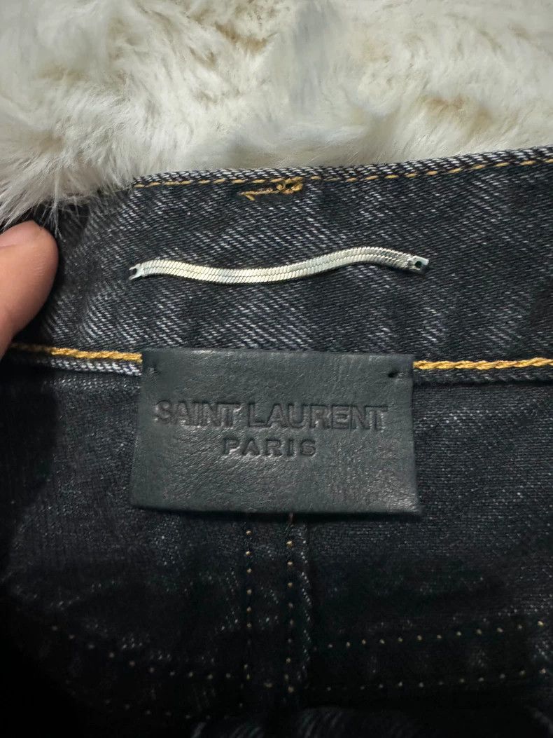 Saint Laurent Paris Saint Laurent Distressed Denim Shorts for Summer Size US 30 / EU 46 - 4 Thumbnail