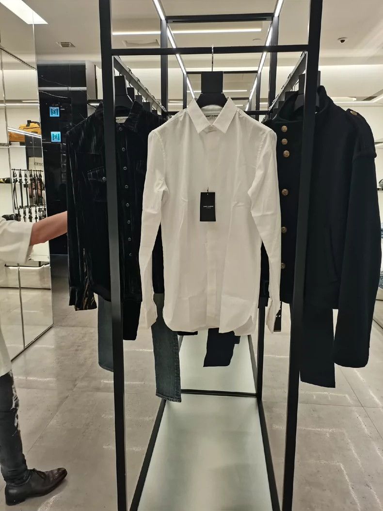 Saint Laurent Paris Classic White Cotton Shirt by YSL Size US M / EU 48-50 / 2 - 2 Thumbnail