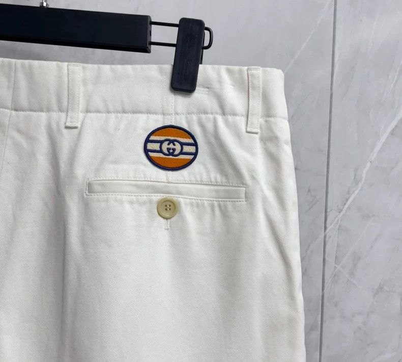Gucci Gucci Logo Embroidered Denim Shorts Summer Size US 34 / EU 50 - 2 Thumbnail