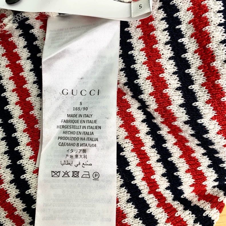 Gucci Gucci Striped Knit Dress with Pearl Buttons Size US S / EU 44-46 / 1 - 6 Thumbnail