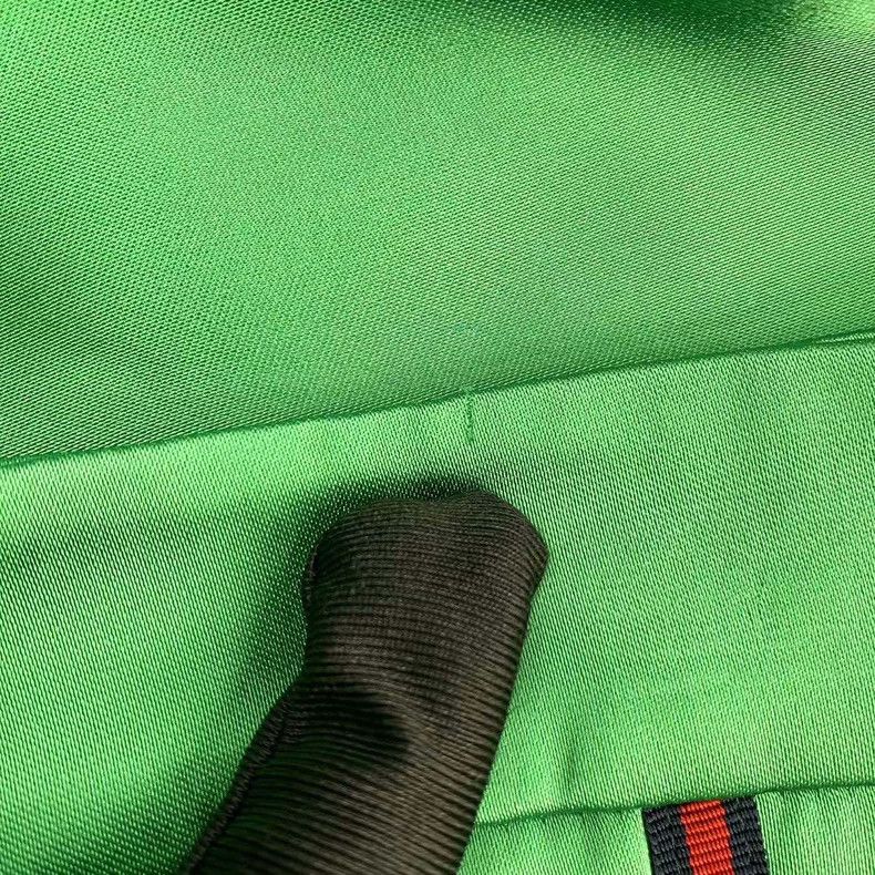 Gucci Gucci Green Shorts Size 40 Size US 31 - 8 Thumbnail