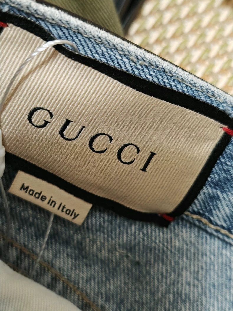 Gucci Gucci Embroidered Cat Logo Denim Shorts Size US 26 / EU 42 - 3 Thumbnail