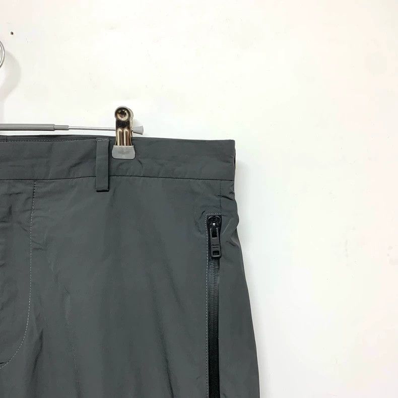 Prada Prada Nylon Zip Pants in Brand New Condition Size US 34 / EU 50 - 8 Thumbnail
