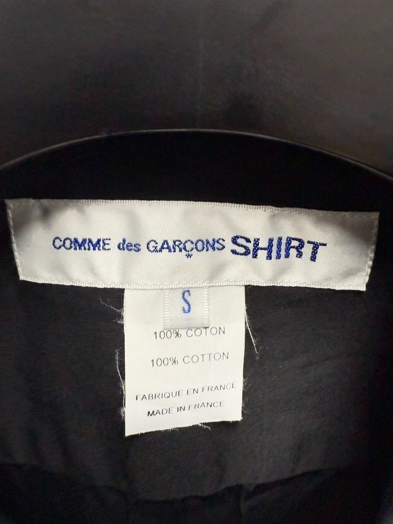 Comme des Garcons Comme Des Garcons Shirt with Unique Design Size US S / EU 44-46 / 1 - 4 Thumbnail