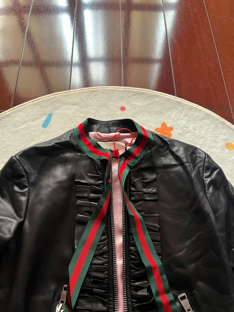 Gucci Gucci Black Leather Bomber Jacket Size XS / US 0-2 / IT 36-38 - 2 Thumbnail