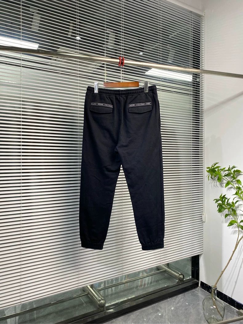 Dior Dior Black Sweatpants with Embroidery Size US 32 / EU 48 - 2 Thumbnail