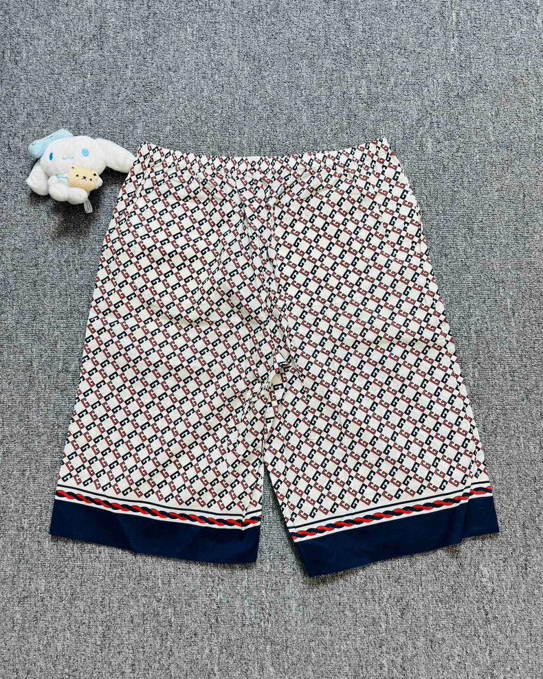 Gucci Gucci White Logo Design Casual Shorts Size US 31 - 4 Thumbnail