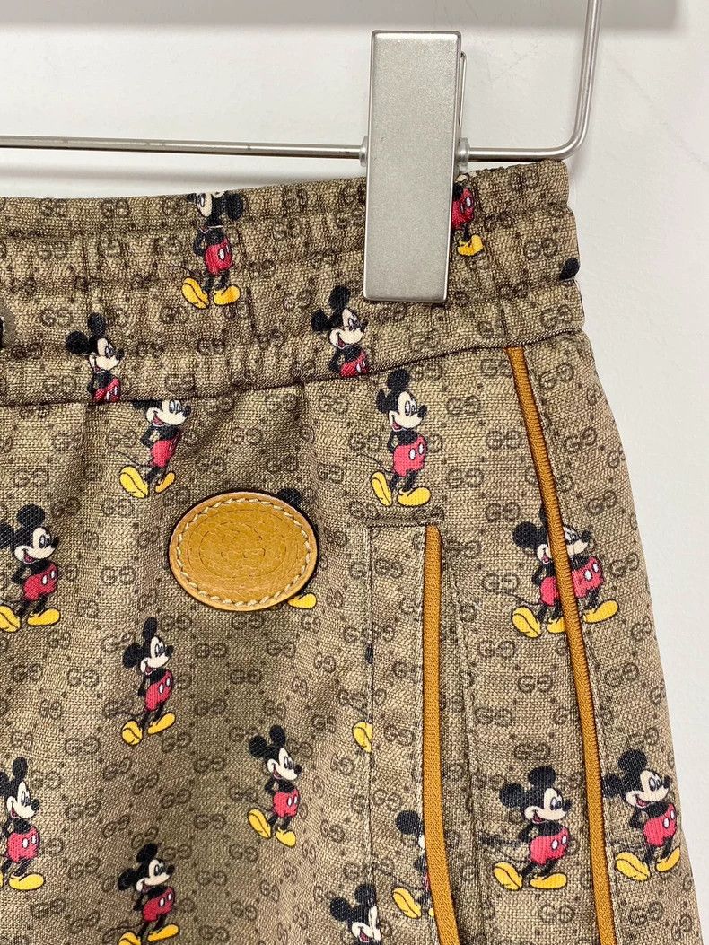 Gucci Gucci Disney Mickey Mouse Print Shorts Size US 26 / EU 42 - 6 Thumbnail