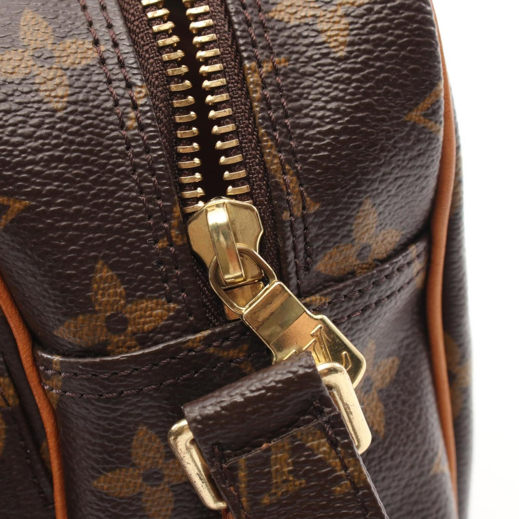 Louis Vuitton Louis Vuitton Nile shoulder Size ONE SIZE - 7 Thumbnail