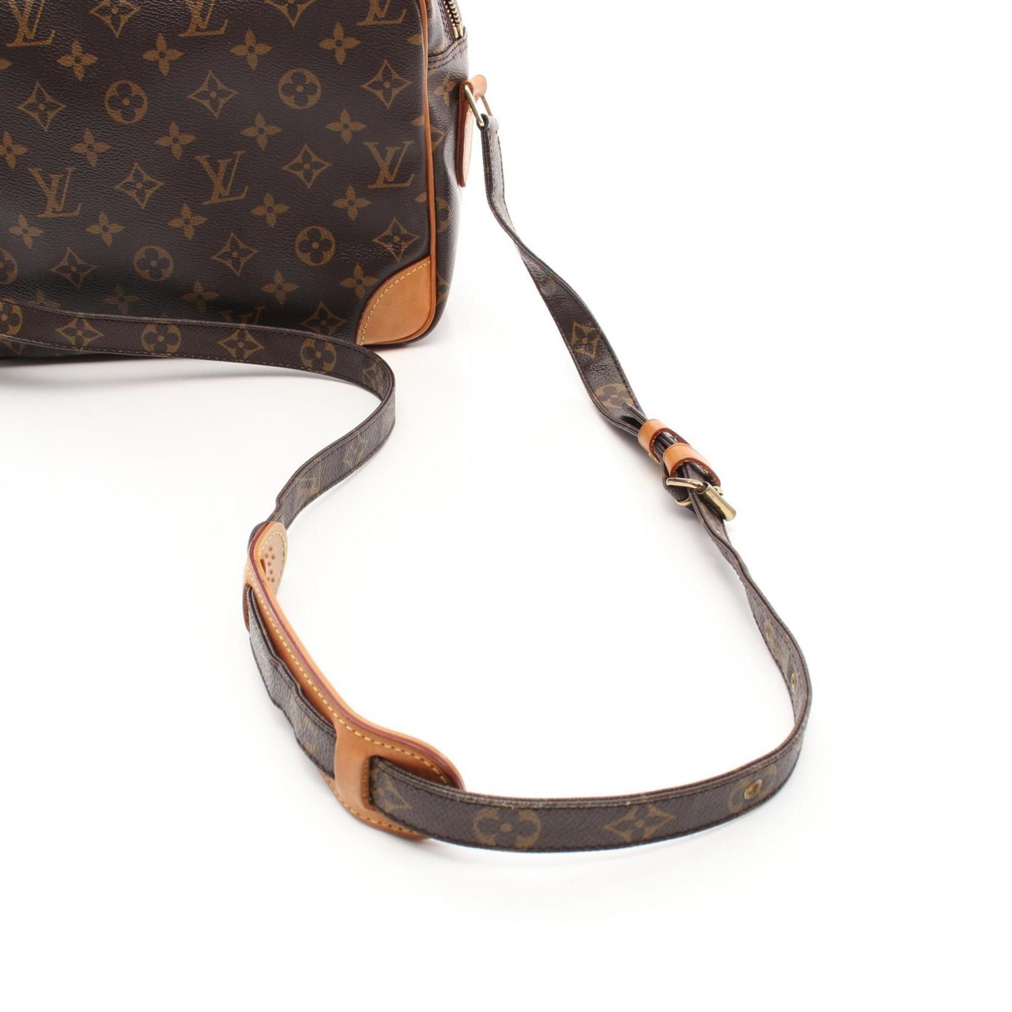 Louis Vuitton Louis Vuitton Nile shoulder Size ONE SIZE - 3 Thumbnail