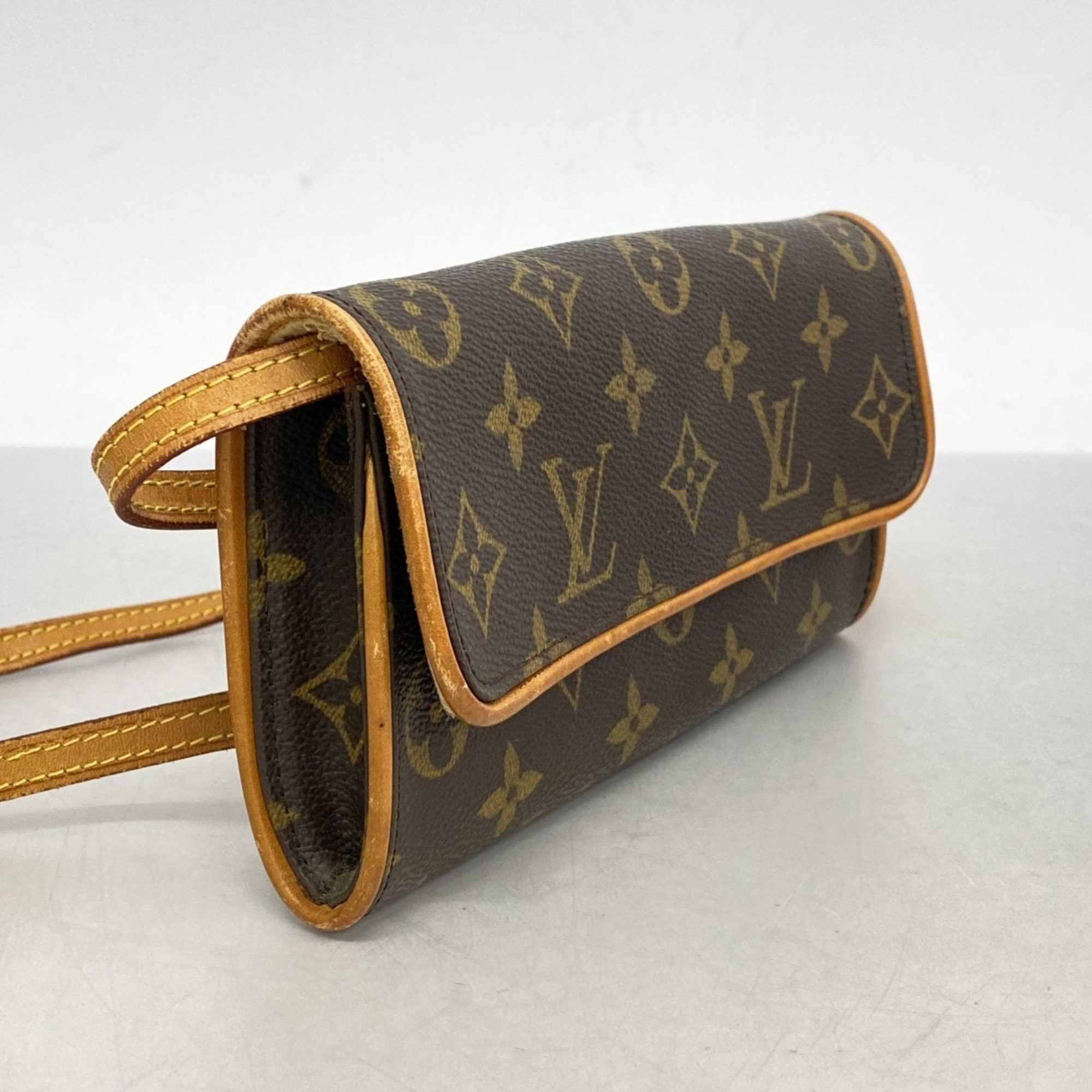 Louis Vuitton Louis Vuitton Pochette Twin shoulder Size ONE SIZE - 3 Thumbnail