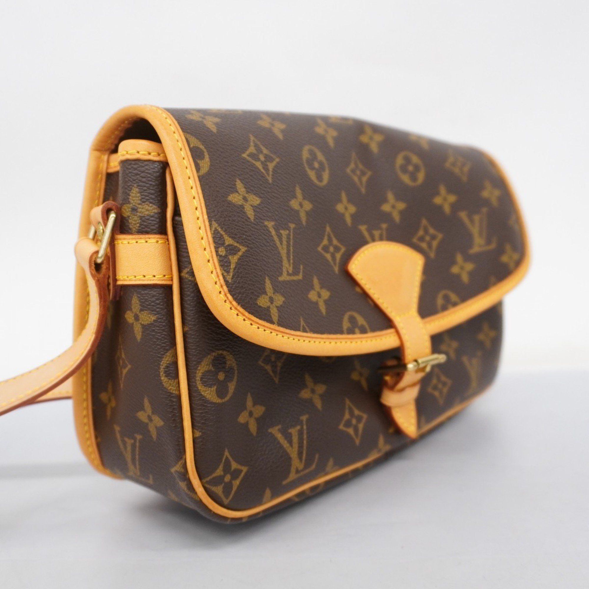 Louis Vuitton Louis Vuitton Sologne shoulder Size ONE SIZE - 3 Thumbnail