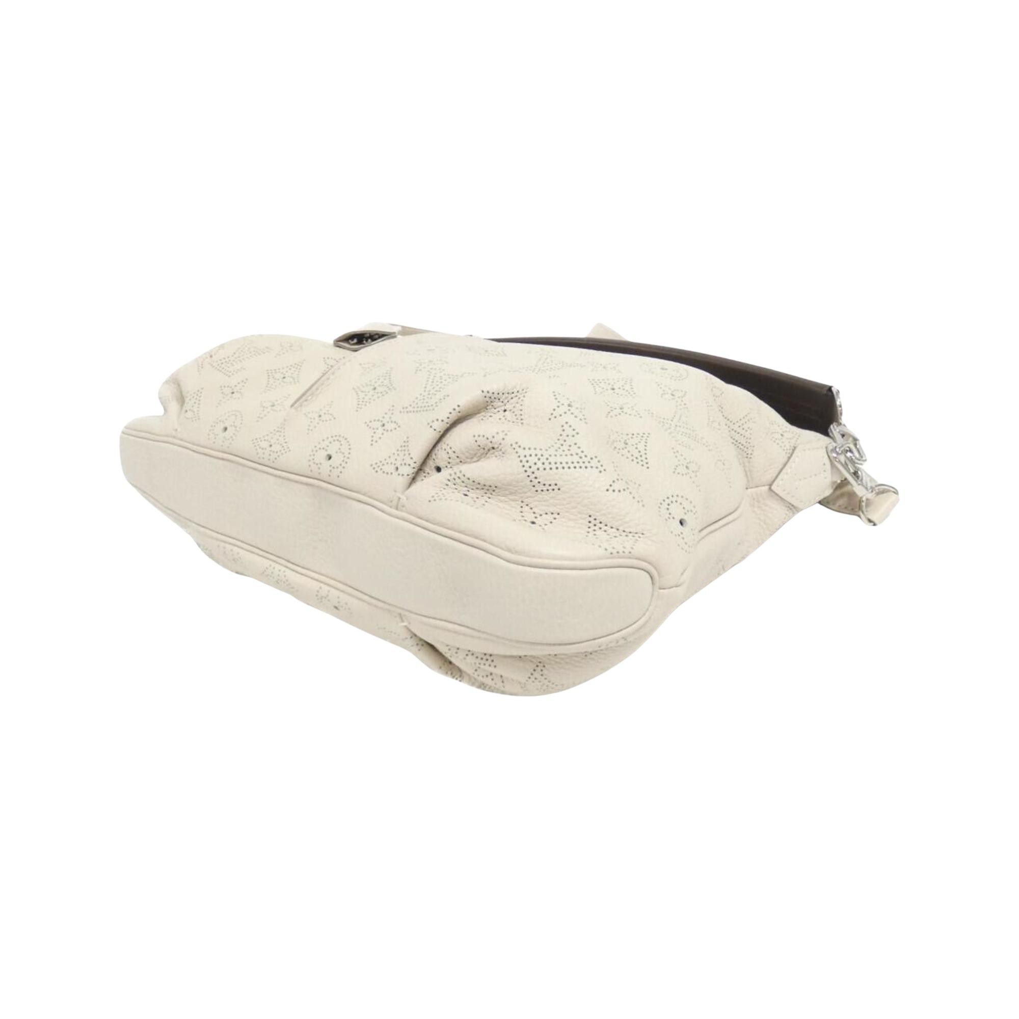 Louis Vuitton Louis Vuitton Mahina handbag Size ONE SIZE - 2 Thumbnail