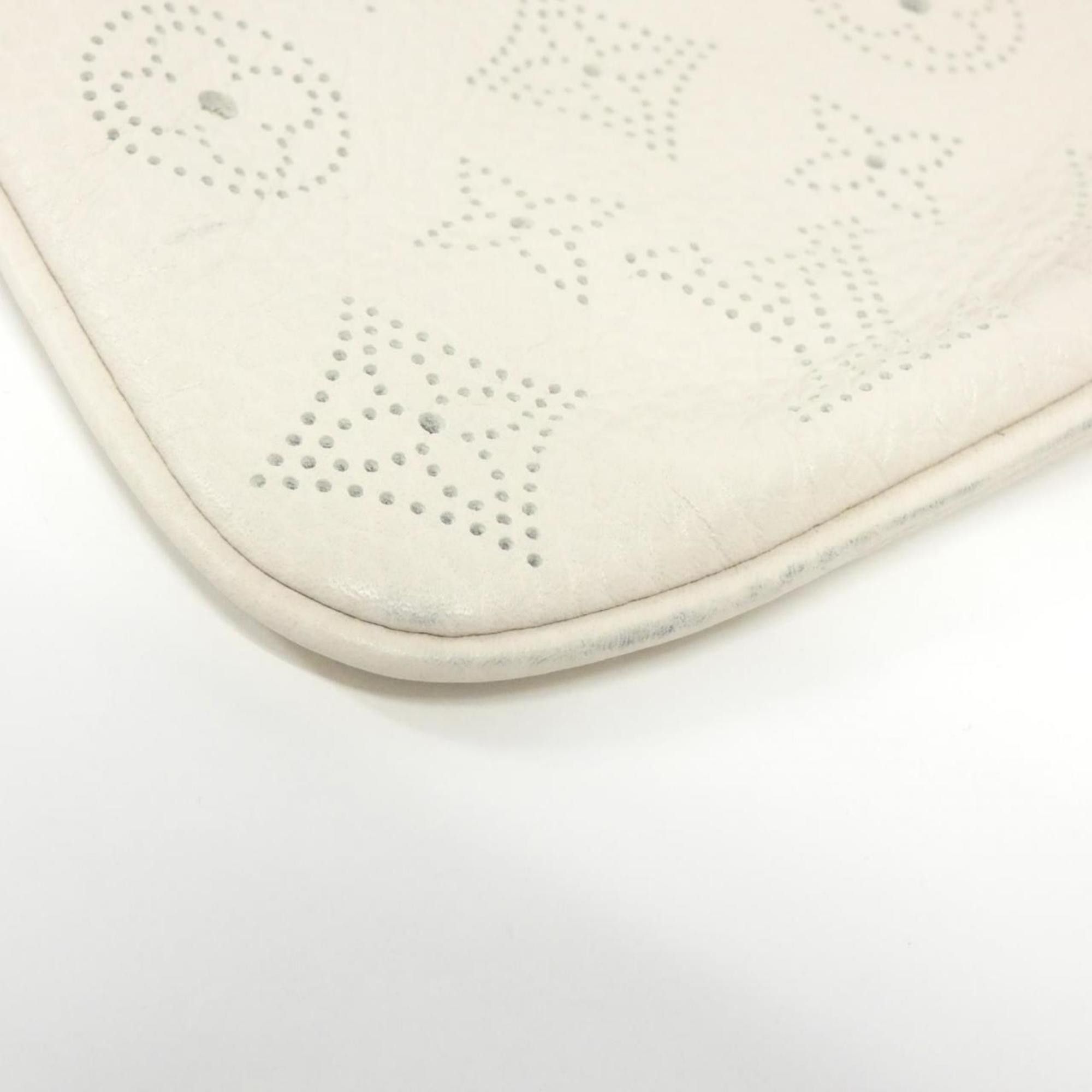 Louis Vuitton Louis Vuitton Mahina handbag Size ONE SIZE - 7 Thumbnail