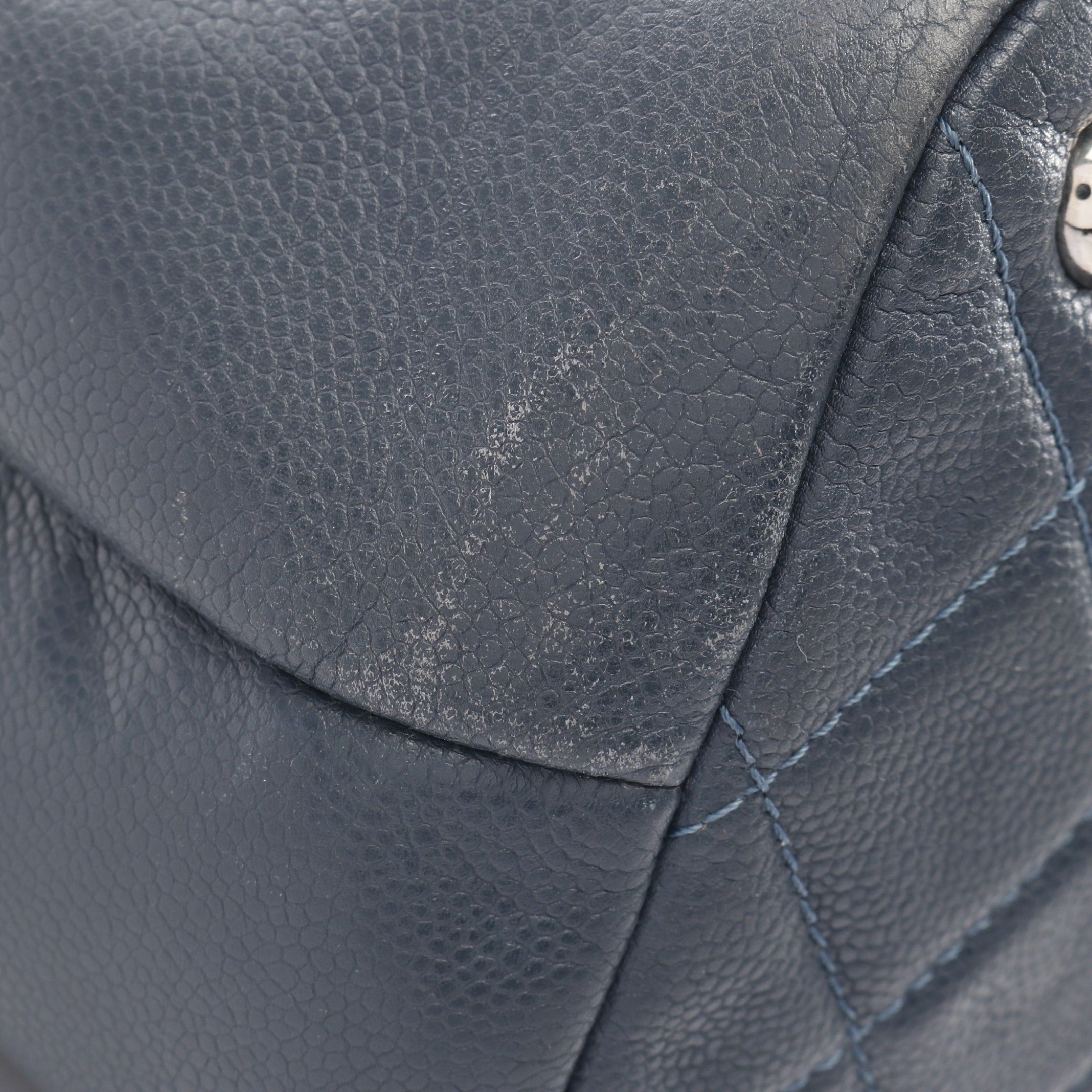 Chanel Chanel Matelasse Coco Mark Chain Shoulder Bag Tote Caviar Skin Navy Silver Hardware Size ONE SIZE - 9 Thumbnail