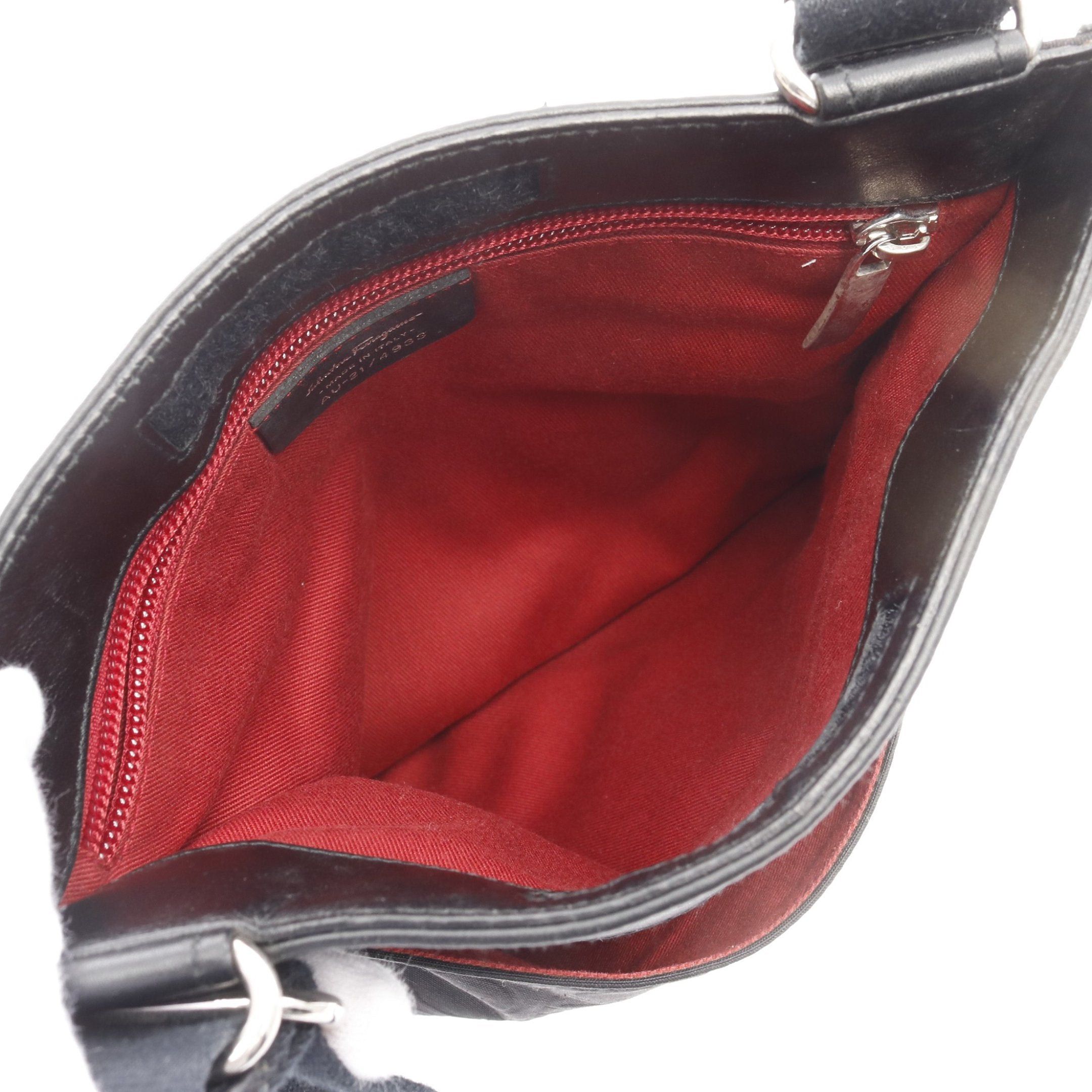 Salvatore Ferragamo Salvatore Ferragamo Gancini Shoulder Bag Nylon Canvas Leather Black Size ONE SIZE - 3 Thumbnail