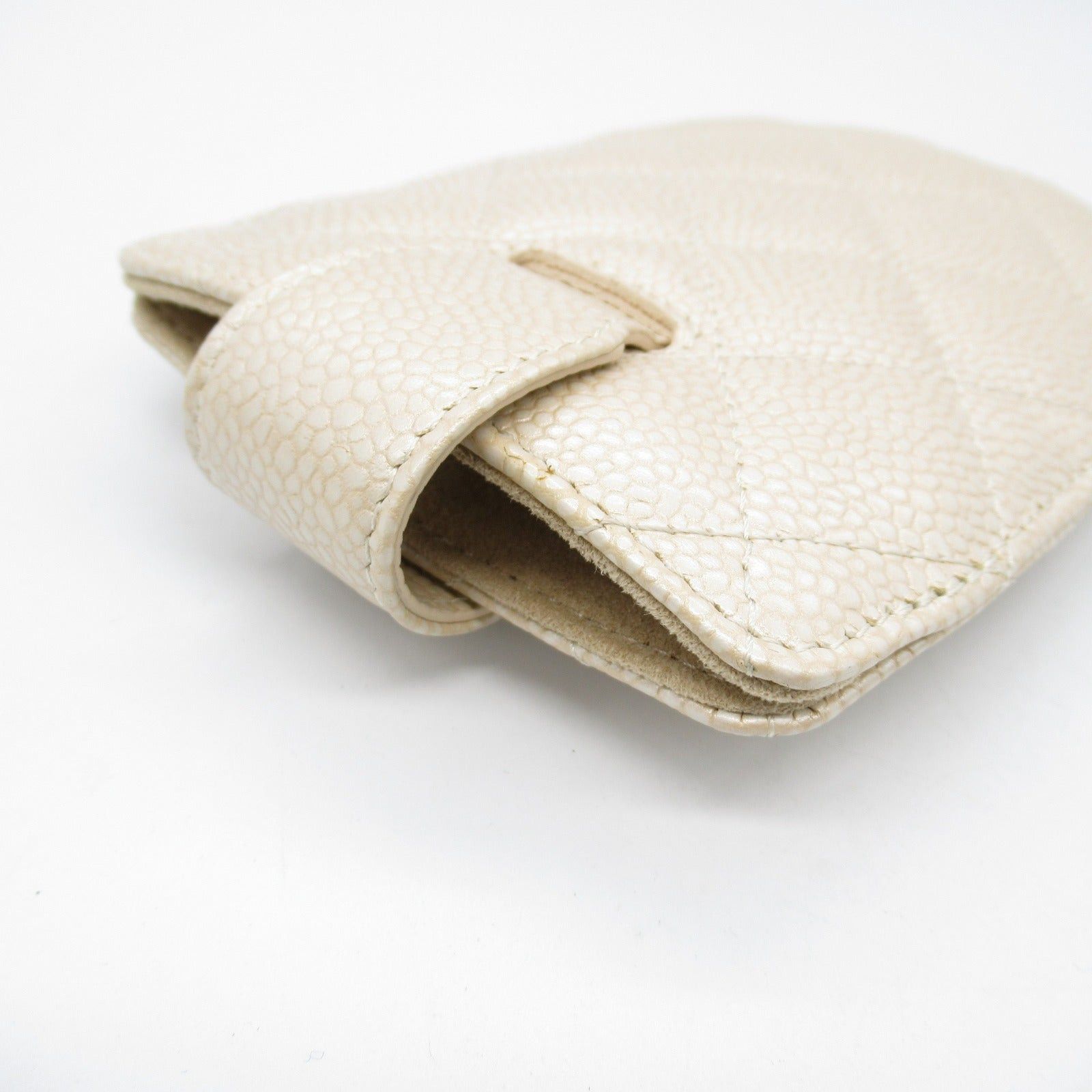 Chanel Chanel Matelasse Case Card Caviar Skin (Grained Calf) Beige Light Gold Hardware Size ONE SIZE - 10 Thumbnail