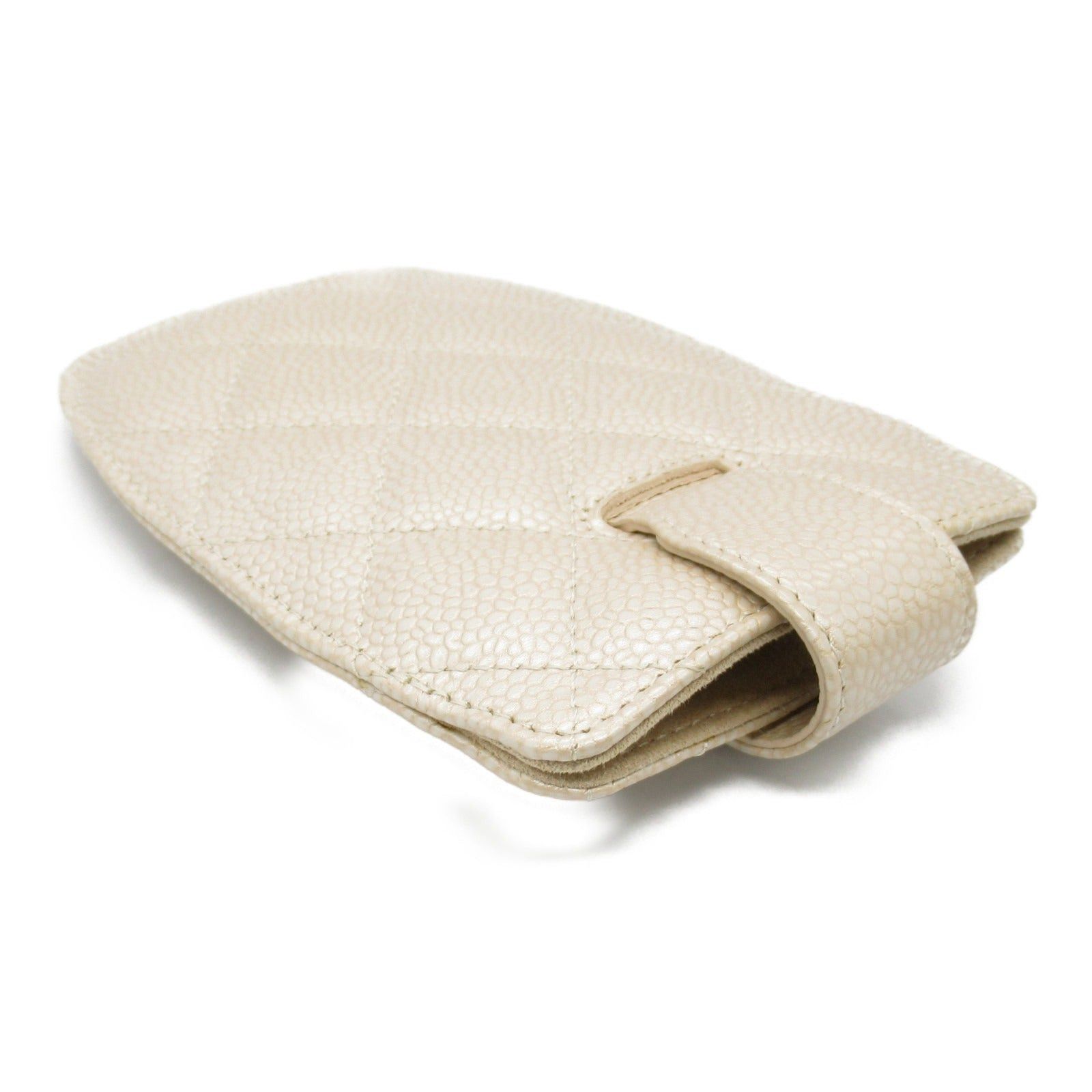 Chanel Chanel Matelasse Case Card Caviar Skin (Grained Calf) Beige Light Gold Hardware Size ONE SIZE - 4 Thumbnail