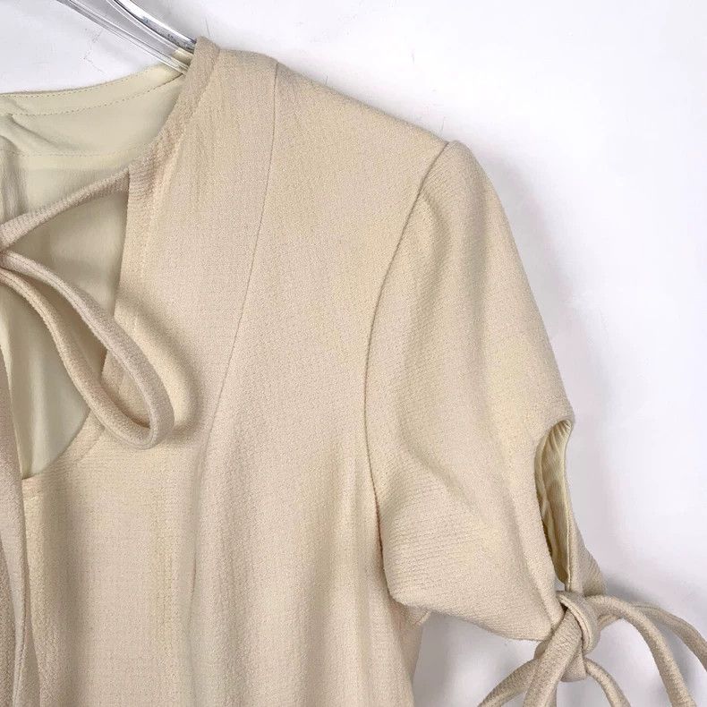 Gucci Beige Bow Tie Short Sleeve Dress Size 22" - 3 Thumbnail