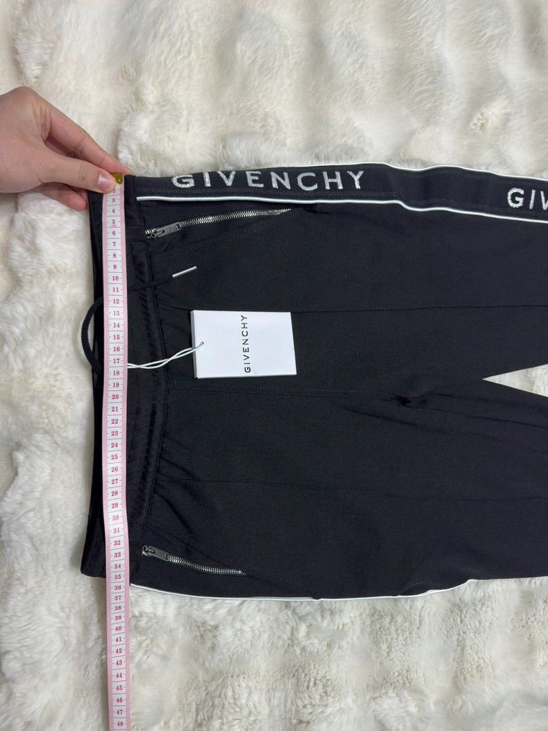Givenchy Givenchy Sports Pants with Logo Stripes Size US 26 / EU 42 - 6 Thumbnail