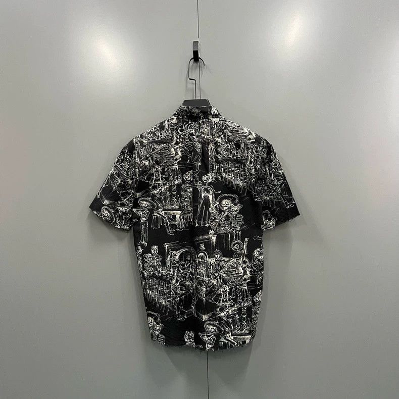 Yves Saint Laurent Saint Laurent Skull Print Short Sleeve Shirt Size US M / EU 48-50 / 2 - 2 Thumbnail