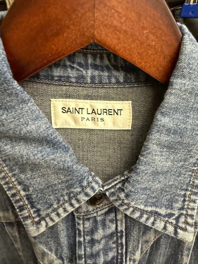 Saint Laurent Paris Saint Laurent Denim Button-Up Shirt Size US M / EU 48-50 / 2 - 3 Thumbnail