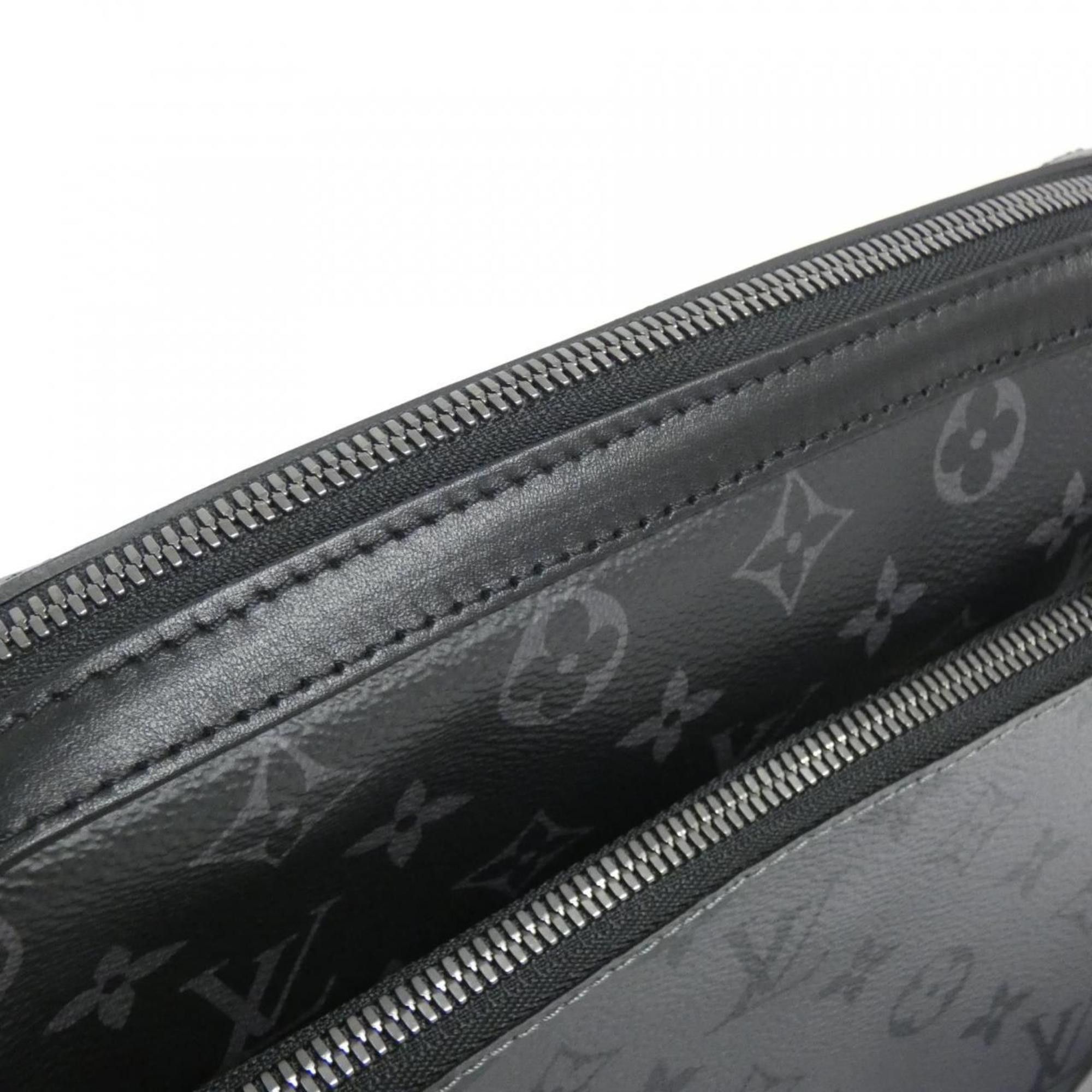 Louis Vuitton Louis Vuitton Monogram Eclipse Reverse Trio Messenger M69443 Shoulder Bag Size ONE SIZE - 4 Thumbnail