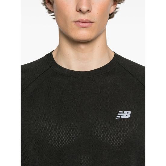 New Balance NEW BALANCE Men T-Shirts MT41080BK BLACK Size US S / EU 44-46 / 1 - 3 Thumbnail
