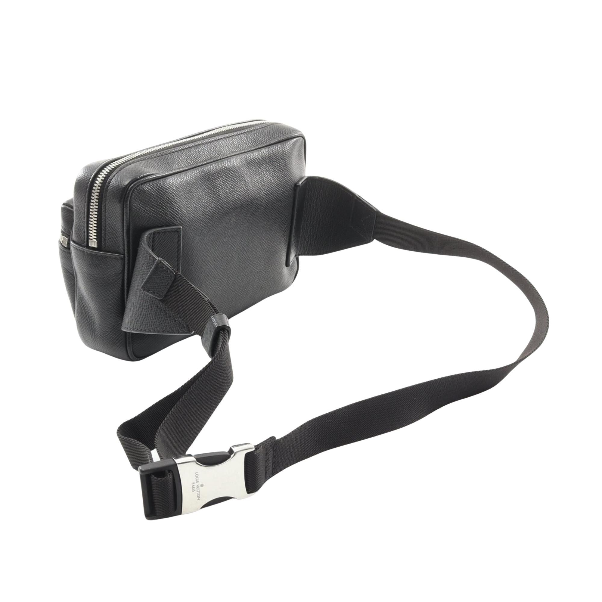 Louis Vuitton Louis Vuitton Outdoor clutch Size ONE SIZE - 2 Thumbnail