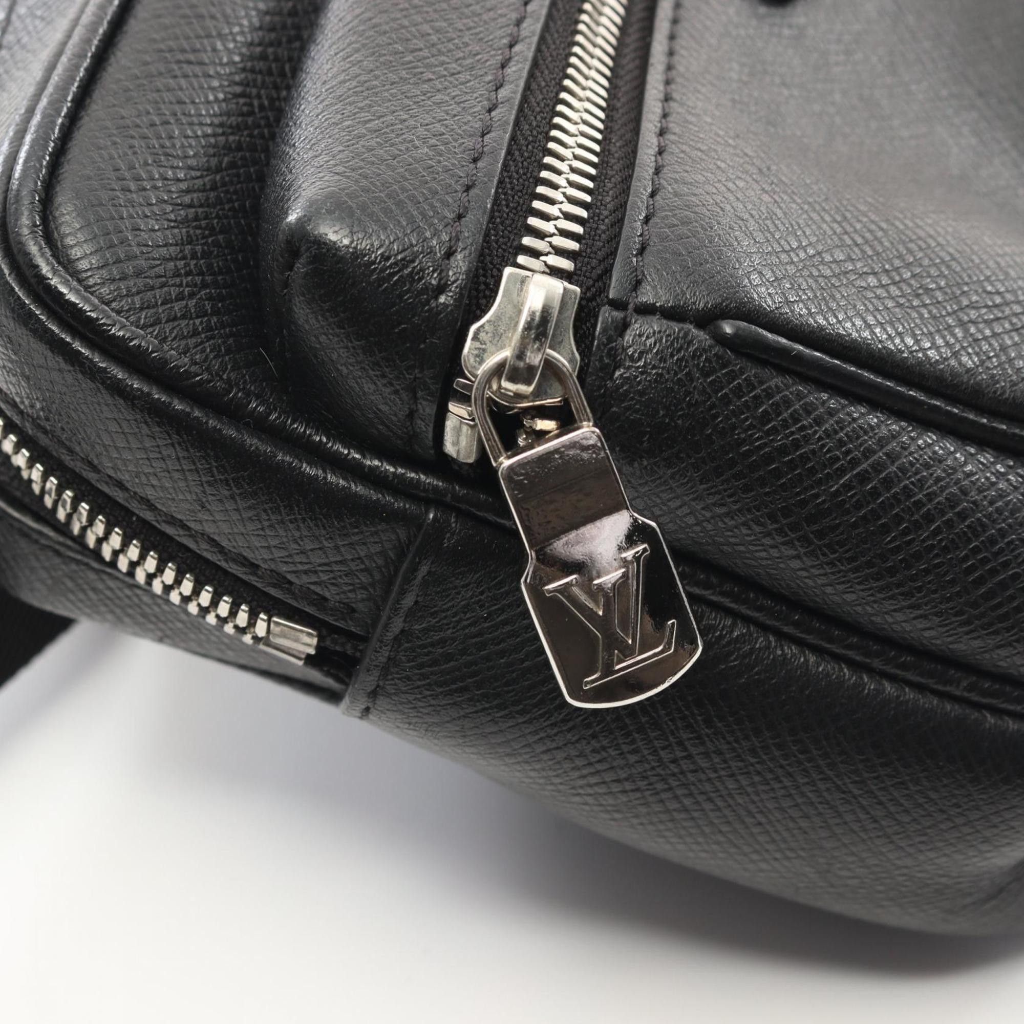 Louis Vuitton Louis Vuitton Outdoor clutch Size ONE SIZE - 6 Thumbnail