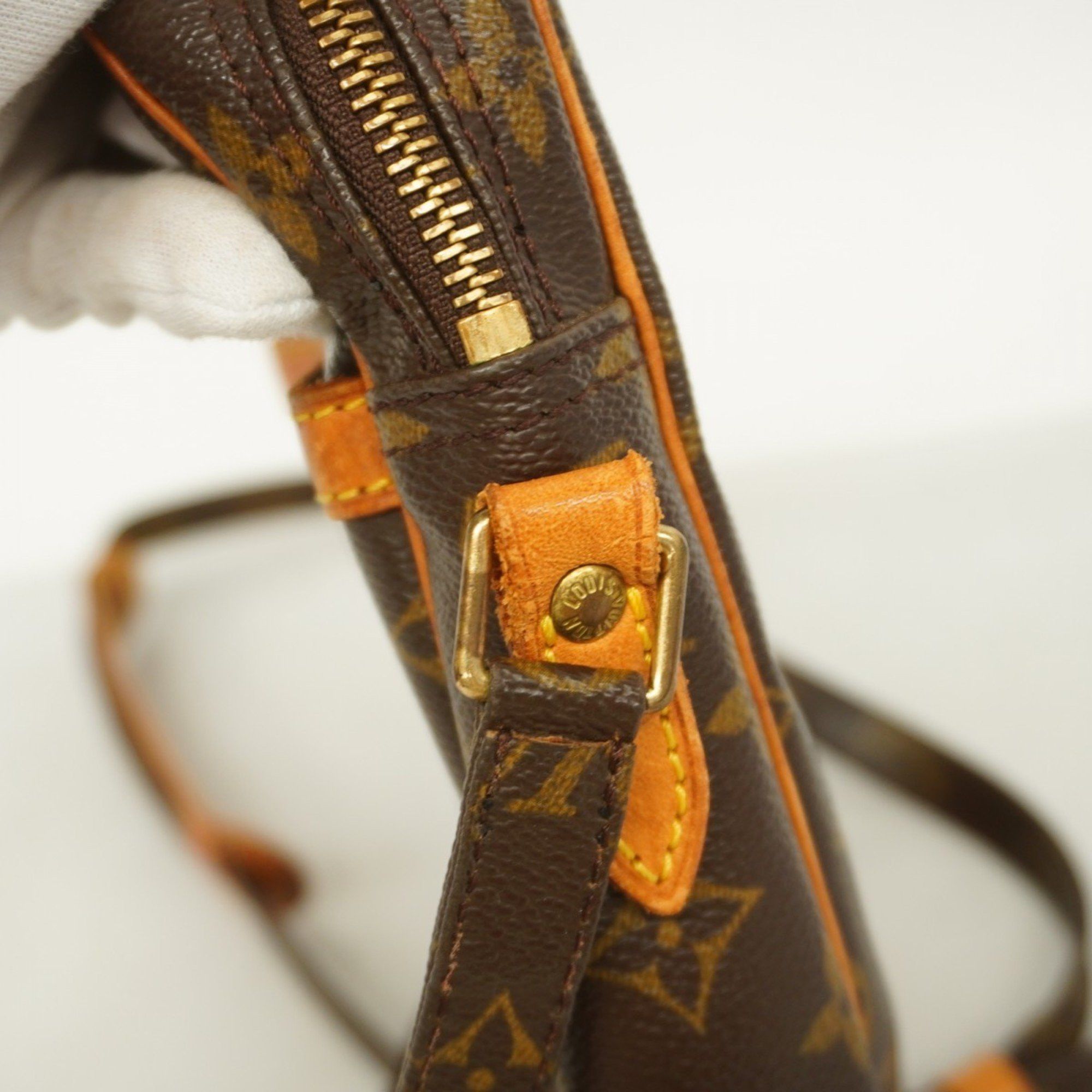 Louis Vuitton Louis Vuitton Danube shoulder Size ONE SIZE - 13 Thumbnail