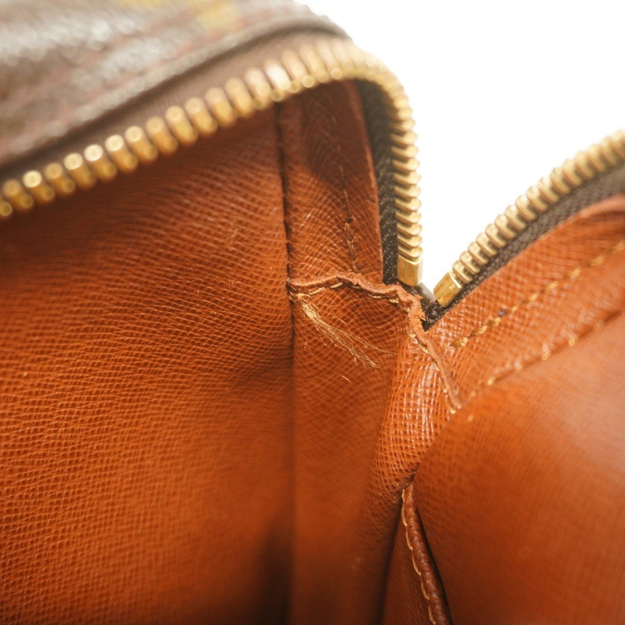 Louis Vuitton Louis Vuitton Danube shoulder Size ONE SIZE - 14 Thumbnail