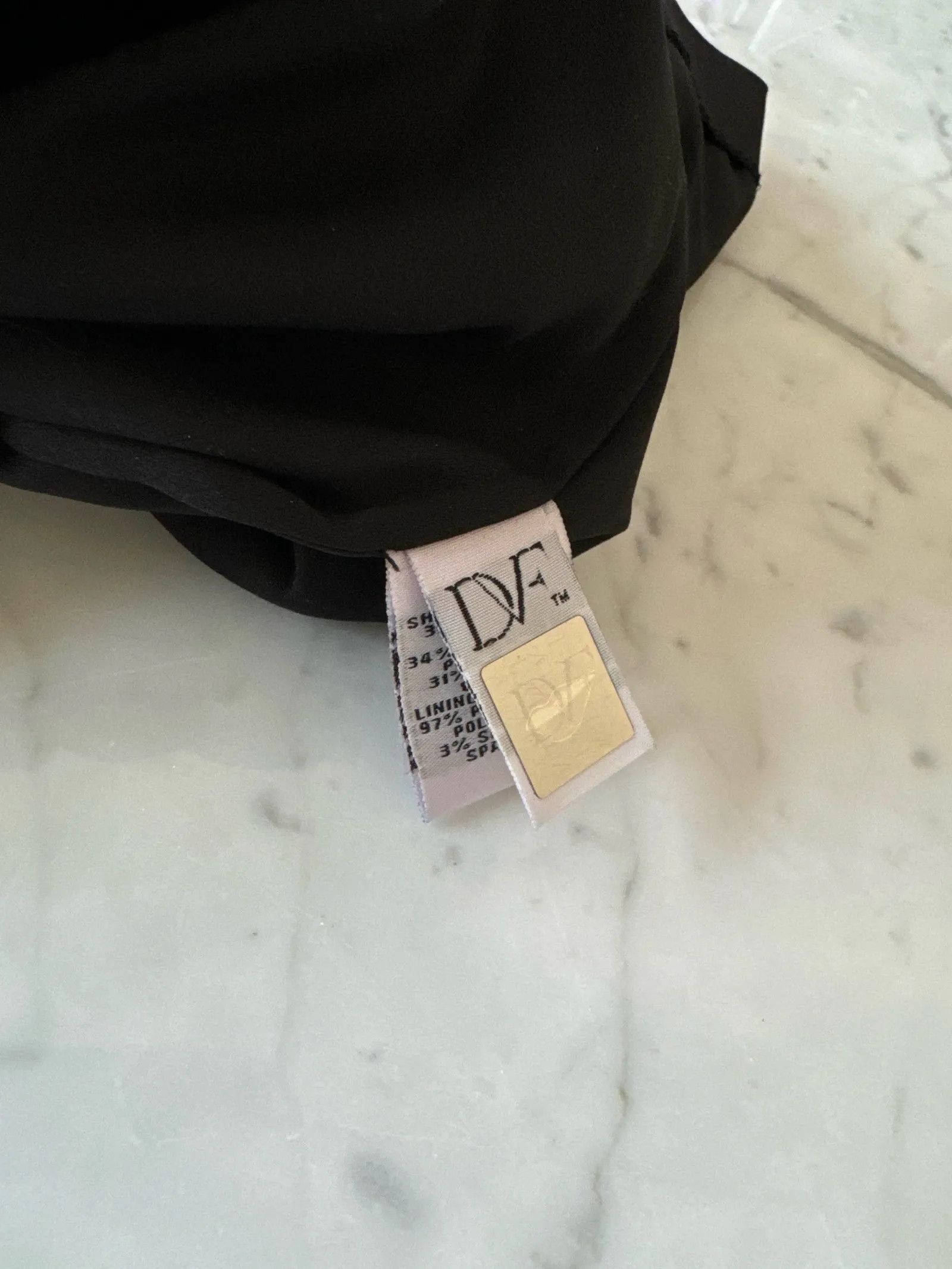Diane von Furstenberg Diane von Furstenberg Skirt Size 27" / US 4 / IT 40 - 3 Thumbnail
