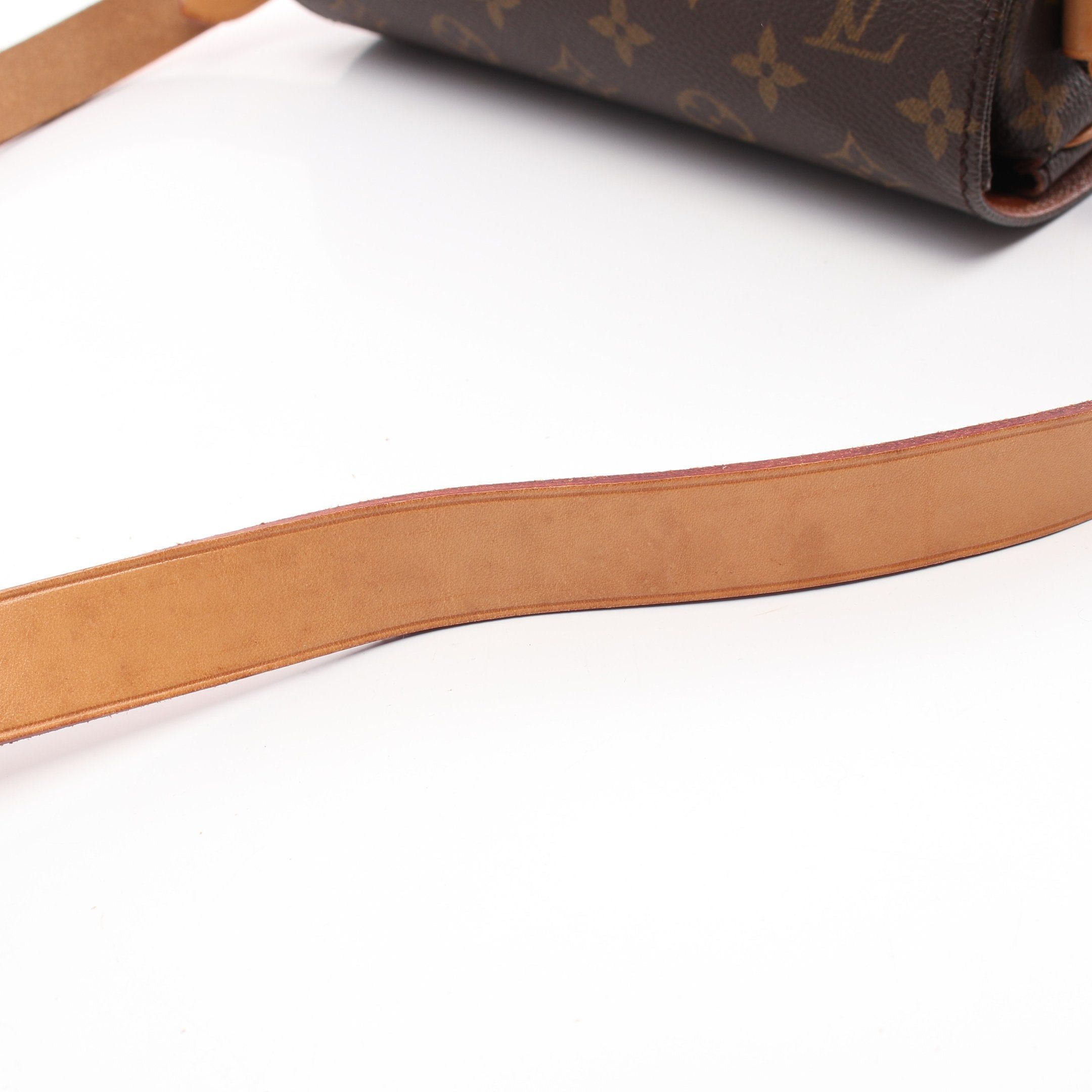 Louis Vuitton Louis Vuitton Cartesier Mm Monogram Shoulder Bag Leather Brown Size ONE SIZE - 10 Thumbnail
