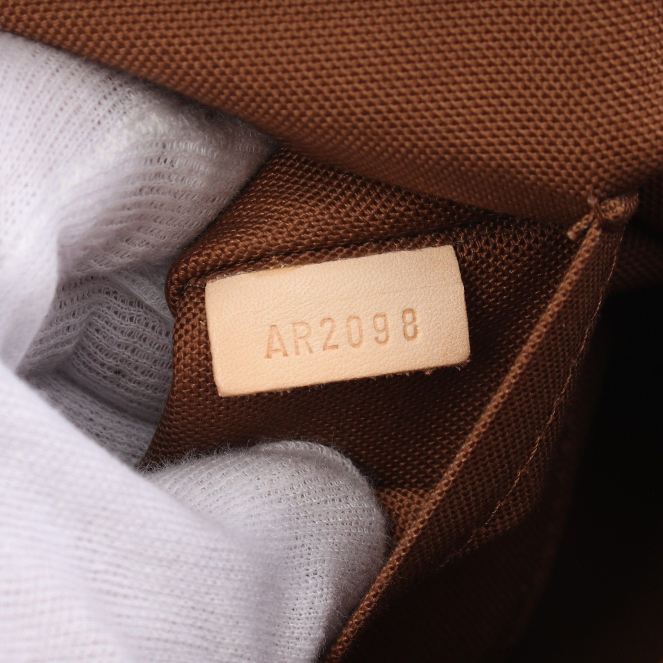 Louis Vuitton Louis Vuitton Tivoli Pm Monogram Handbag Leather Brown Size ONE SIZE - 5 Thumbnail