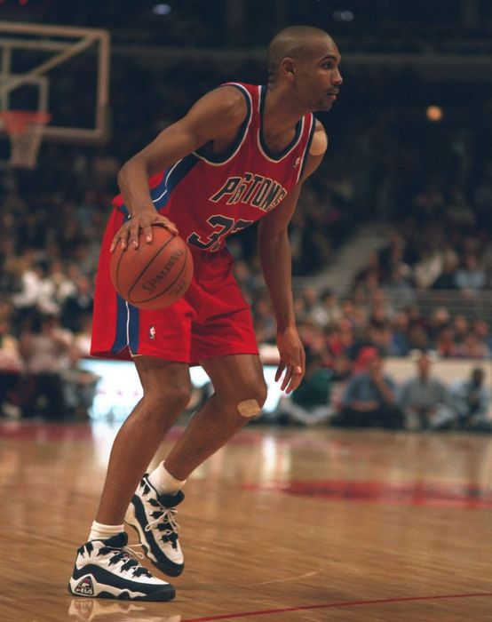 Fila 95 retro hot sale grant hill price