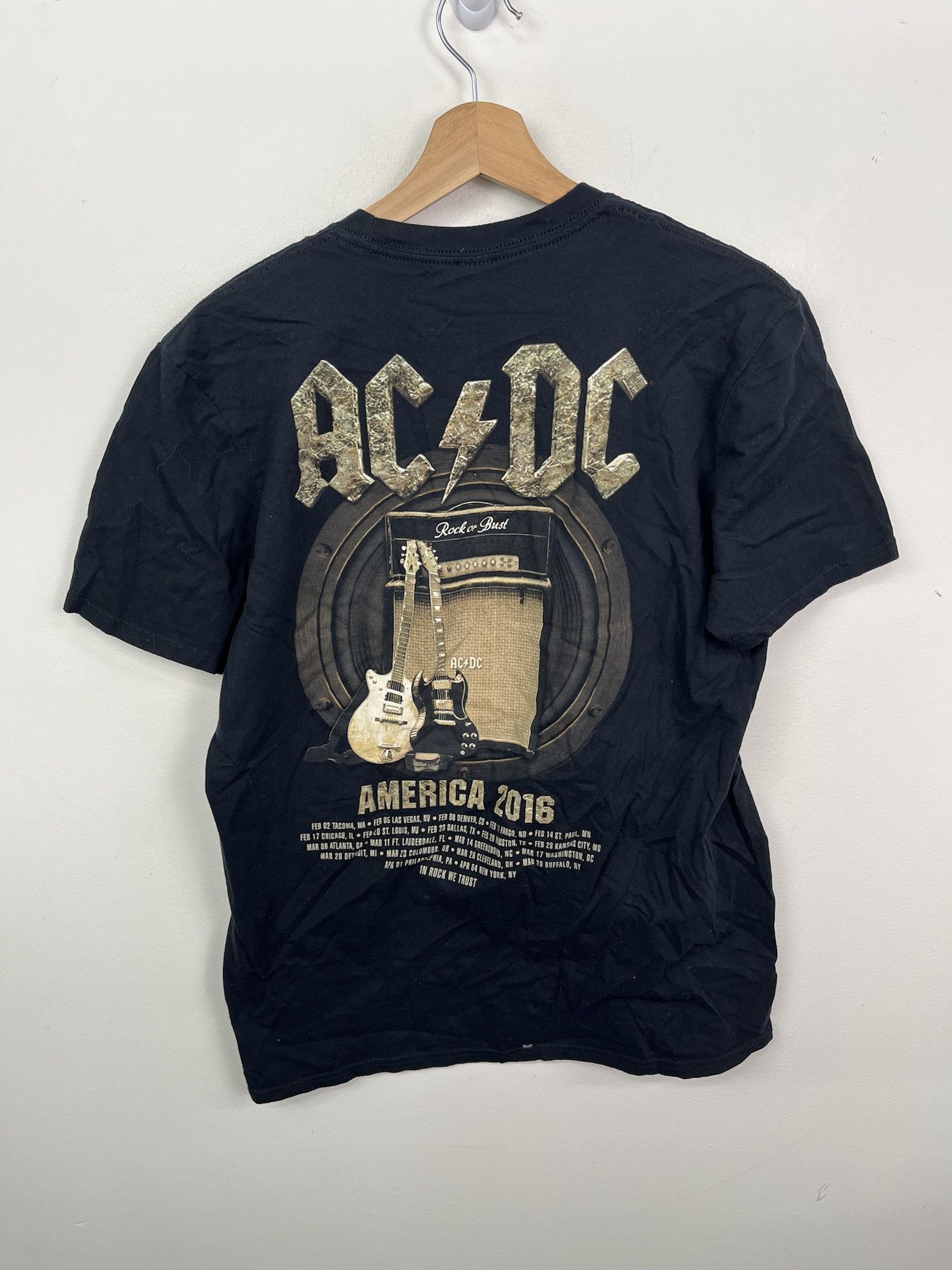 Other Vintage ACDC Rock Or Bust Camo Logo Tee Shirt Size M Size US M / EU 48-50 / 2 - 2 Thumbnail
