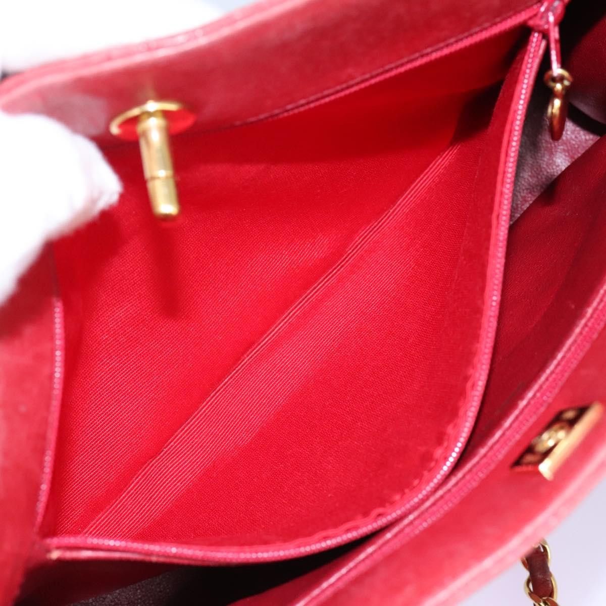 Chanel Matelassé Red Leather Shoulder Bag (Pre-Owned) Size ONE SIZE - 17 Thumbnail
