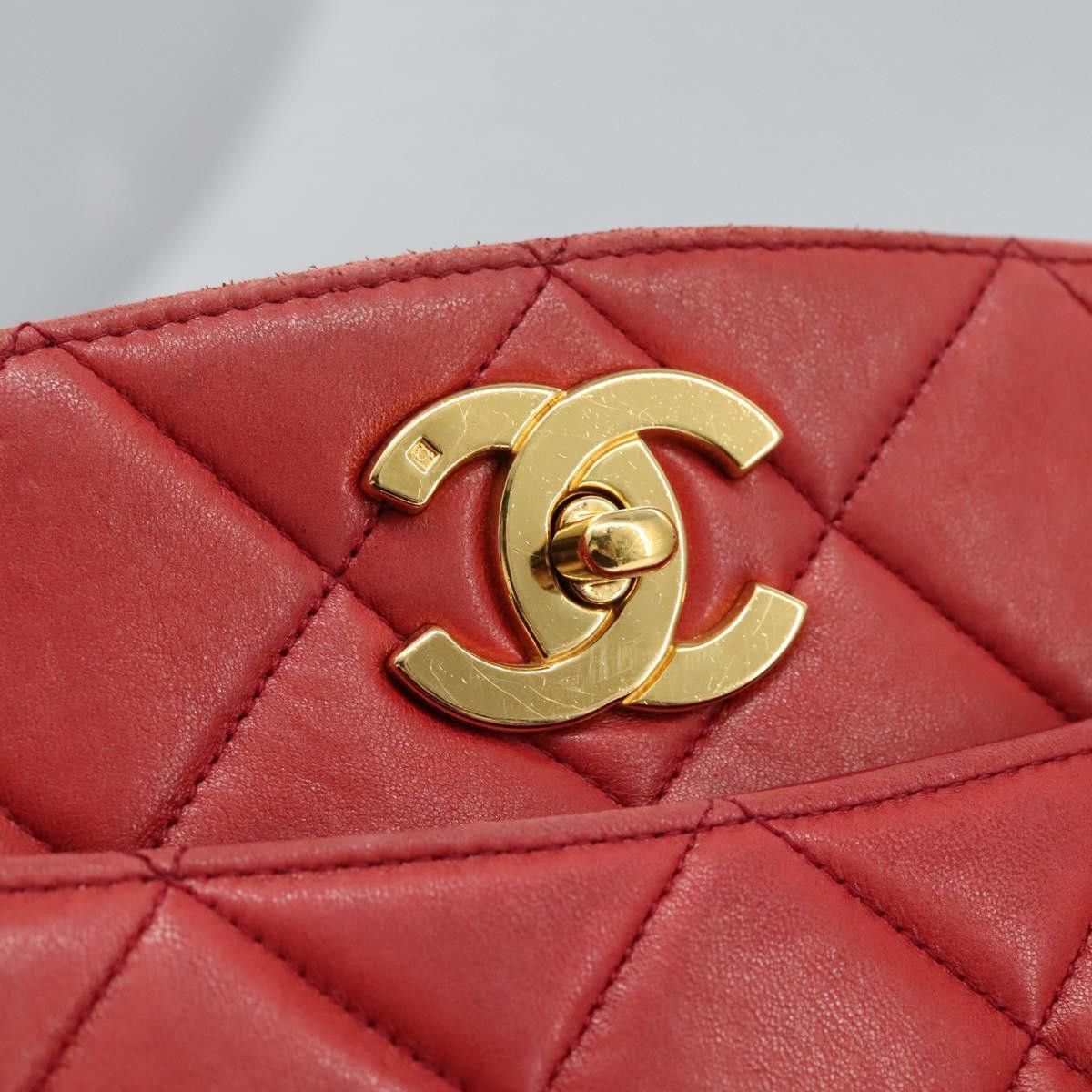 Chanel Matelassé Red Leather Shoulder Bag (Pre-Owned) Size ONE SIZE - 11 Thumbnail