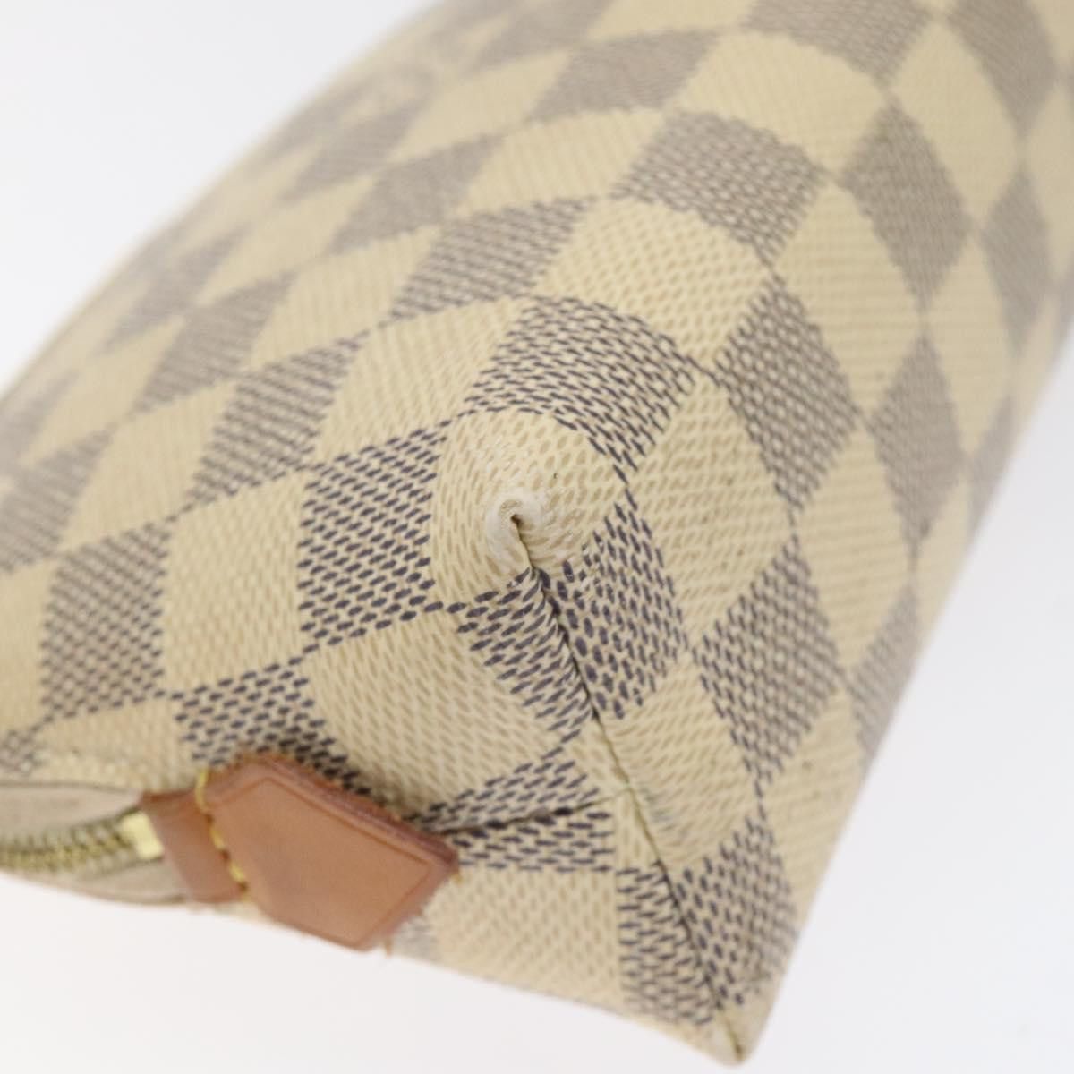 Louis Vuitton Cosmetic Pouch White Canvas Clutch Bag (Pre-Owned) Size ONE SIZE - 8 Thumbnail