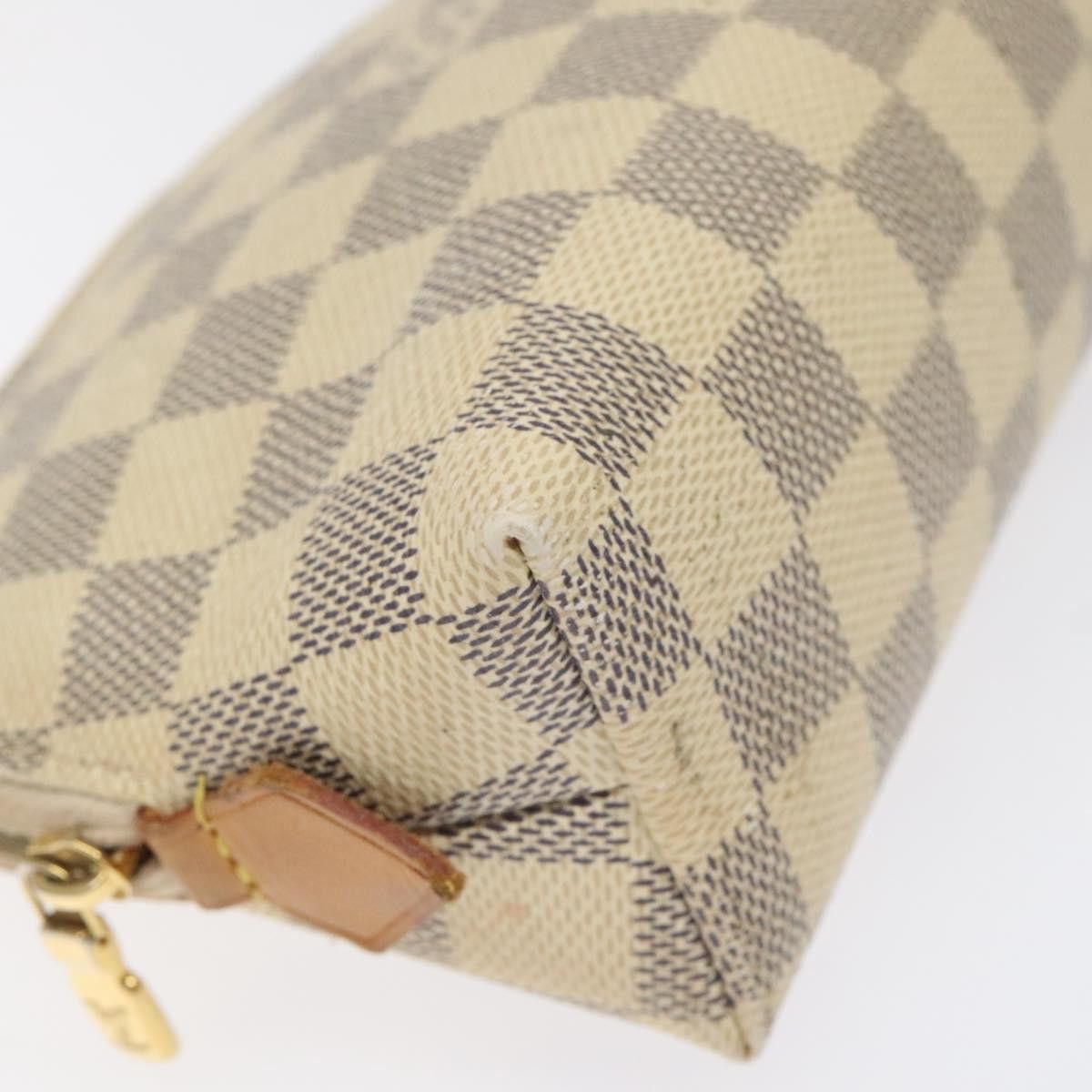 Louis Vuitton Cosmetic Pouch White Canvas Clutch Bag (Pre-Owned) Size ONE SIZE - 6 Thumbnail