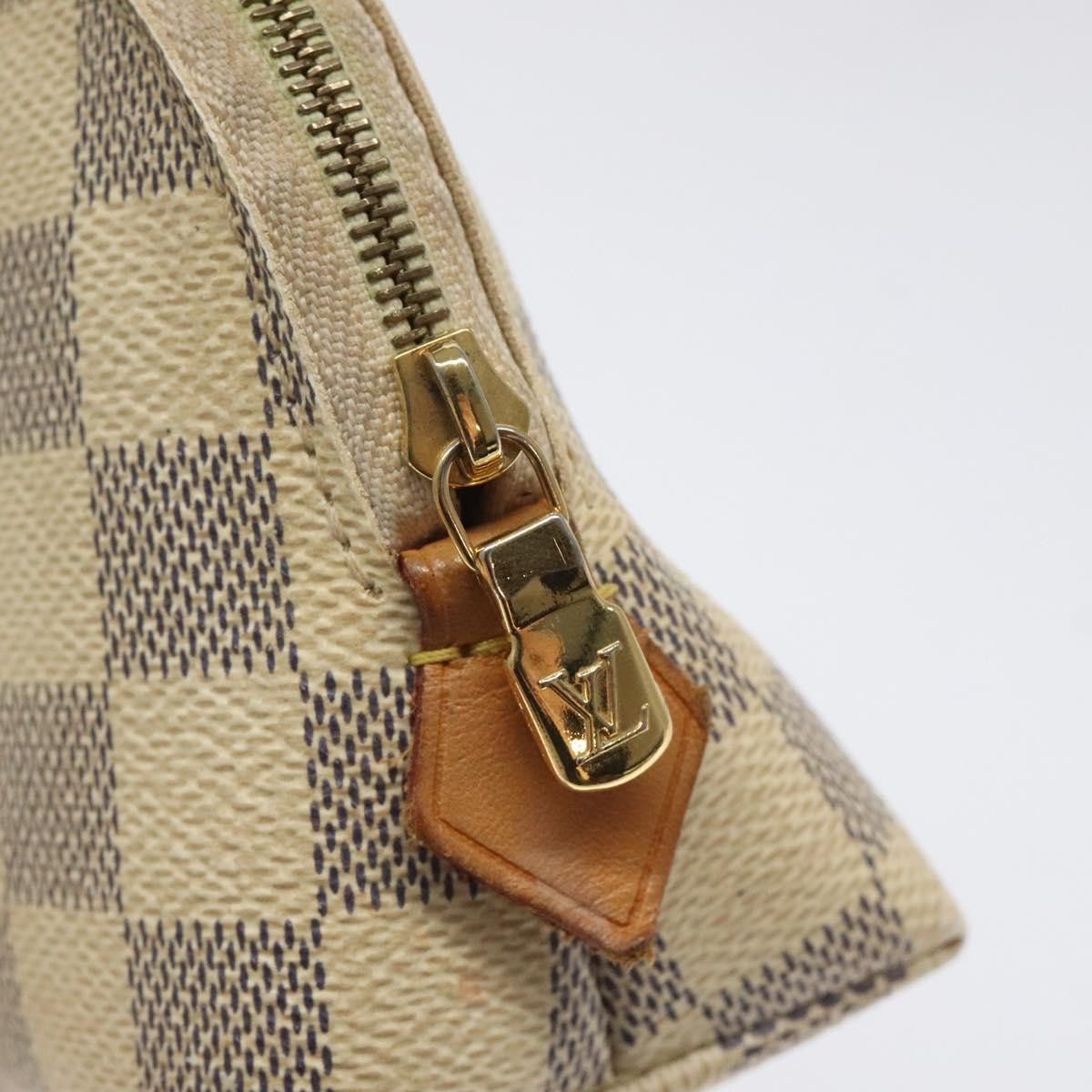 Louis Vuitton Cosmetic Pouch White Canvas Clutch Bag (Pre-Owned) Size ONE SIZE - 11 Thumbnail