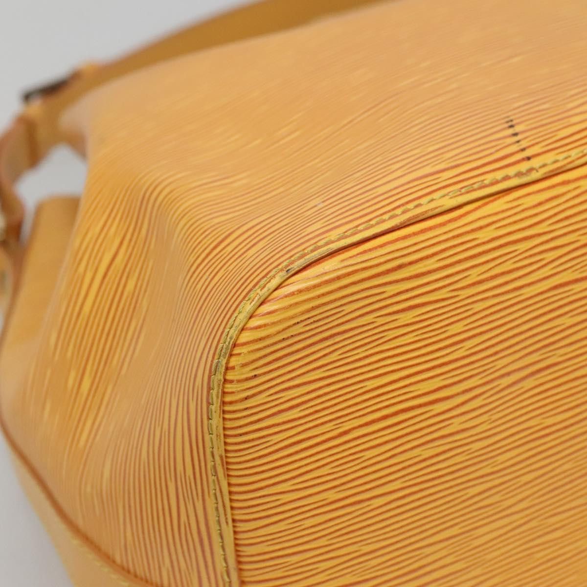 Louis Vuitton Noé Yellow Leather Shoulder Bag (Pre-Owned) Size ONE SIZE - 11 Thumbnail