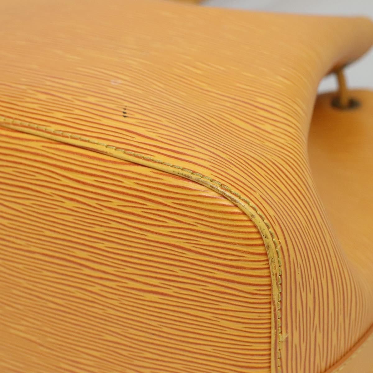 Louis Vuitton Noé Yellow Leather Shoulder Bag (Pre-Owned) Size ONE SIZE - 10 Thumbnail