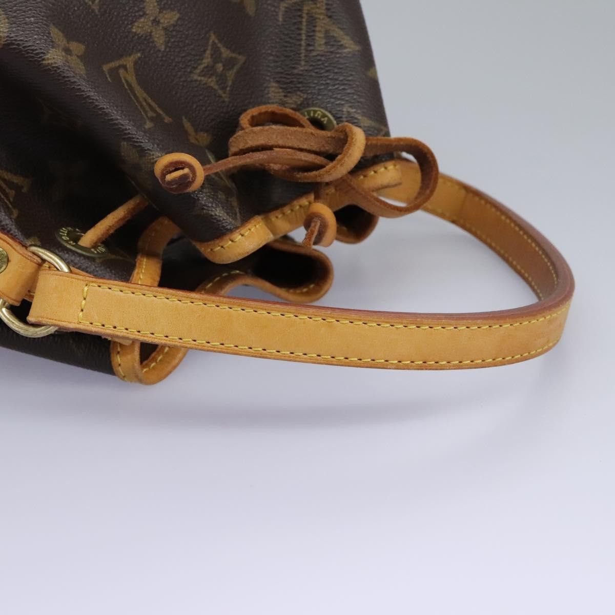 Louis Vuitton Noe Brown Canvas Handbag (Pre-Owned) Size ONE SIZE - 5 Thumbnail