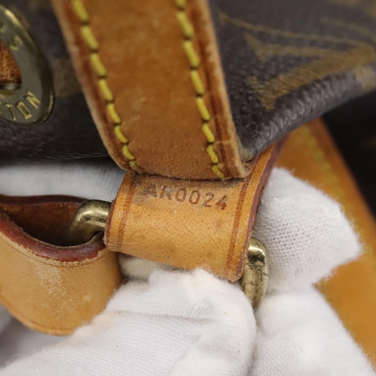 Louis Vuitton Noe Brown Canvas Handbag (Pre-Owned) Size ONE SIZE - 14 Thumbnail