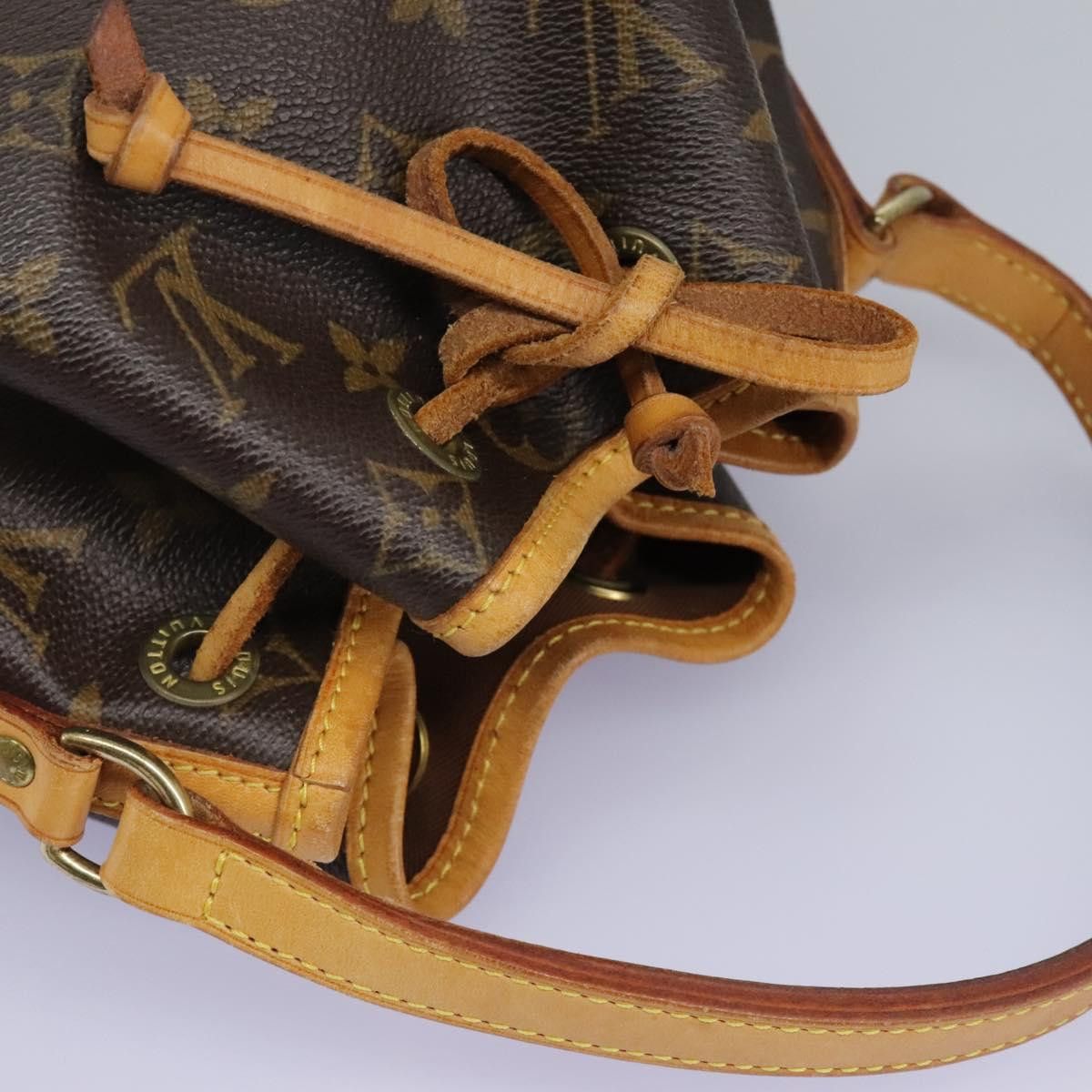 Louis Vuitton Noe Brown Canvas Handbag (Pre-Owned) Size ONE SIZE - 20 Thumbnail