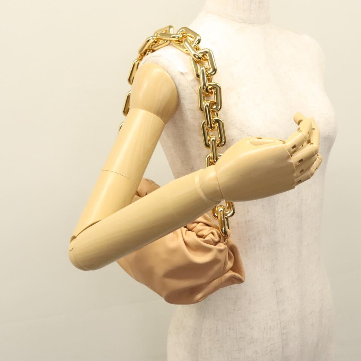Bottega Veneta Chain Pouch Beige Leather Shoulder Bag (Pre-Owned) Size ONE SIZE - 19 Thumbnail