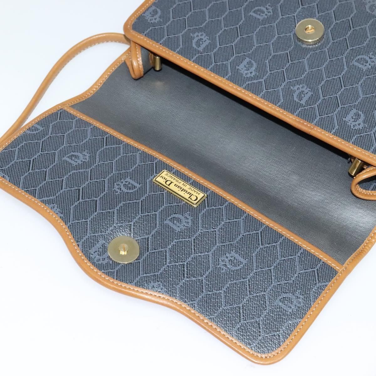Dior Honeycomb Black Canvas Shoulder Bag (Pre-Owned) Size ONE SIZE - 19 Thumbnail